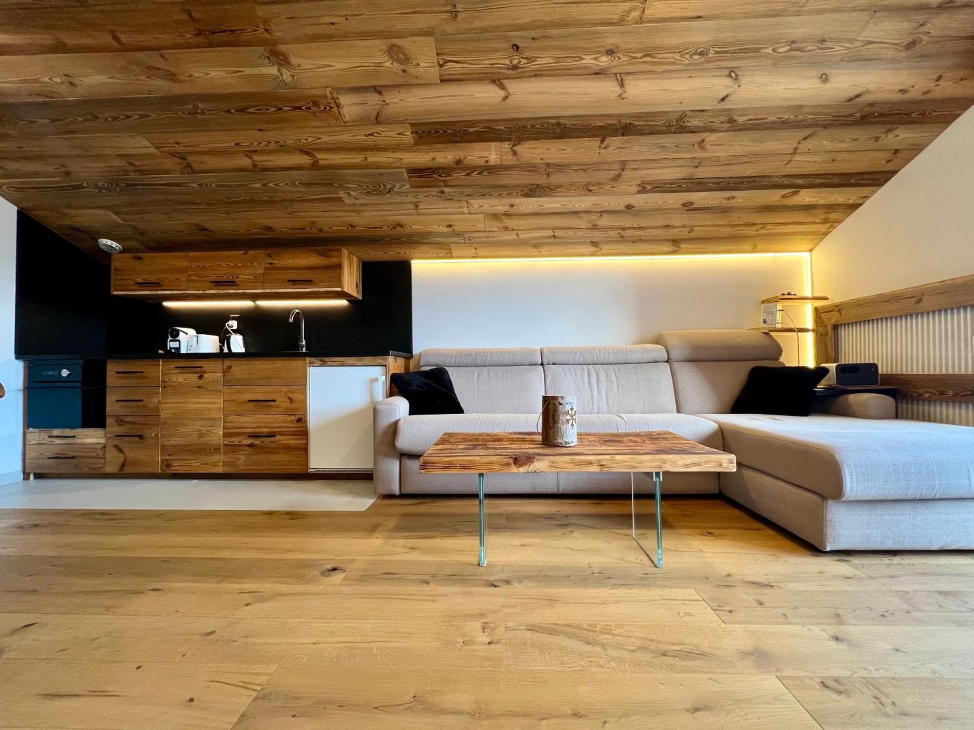 Apartment Attique - Vue Plongeante Sur Le De La Moubra Crans-Montana